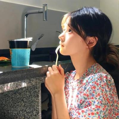 念情女博士